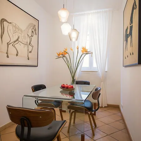 Lägenhet Domus Regola Luxury