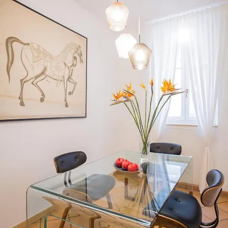 Domus Regola Luxury Lägenhet